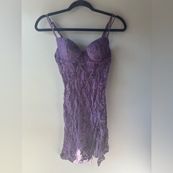 La Vie En Rose Other - La vie en rose sz S purple lace sexy, slit, strap boudoir lingerie